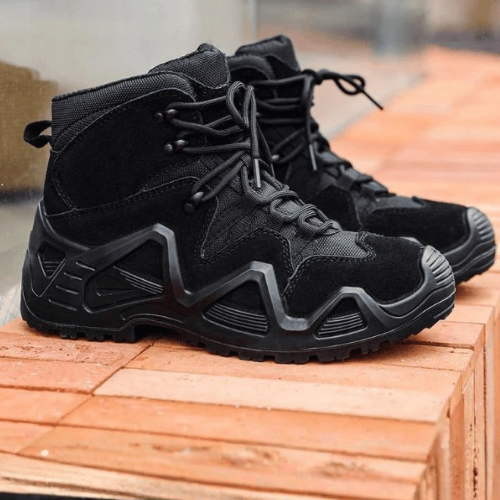 CravX נעל טקטית