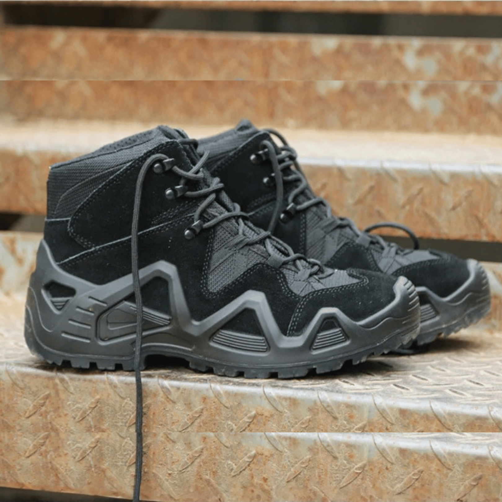 CravX נעל טקטית